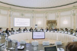 Достық үйінде дөңгелек үстел өтті