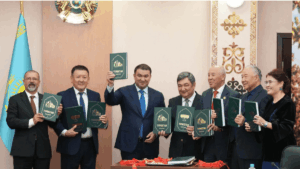 2 томдық «Түркістан» энциклопедиясы жарық көрді